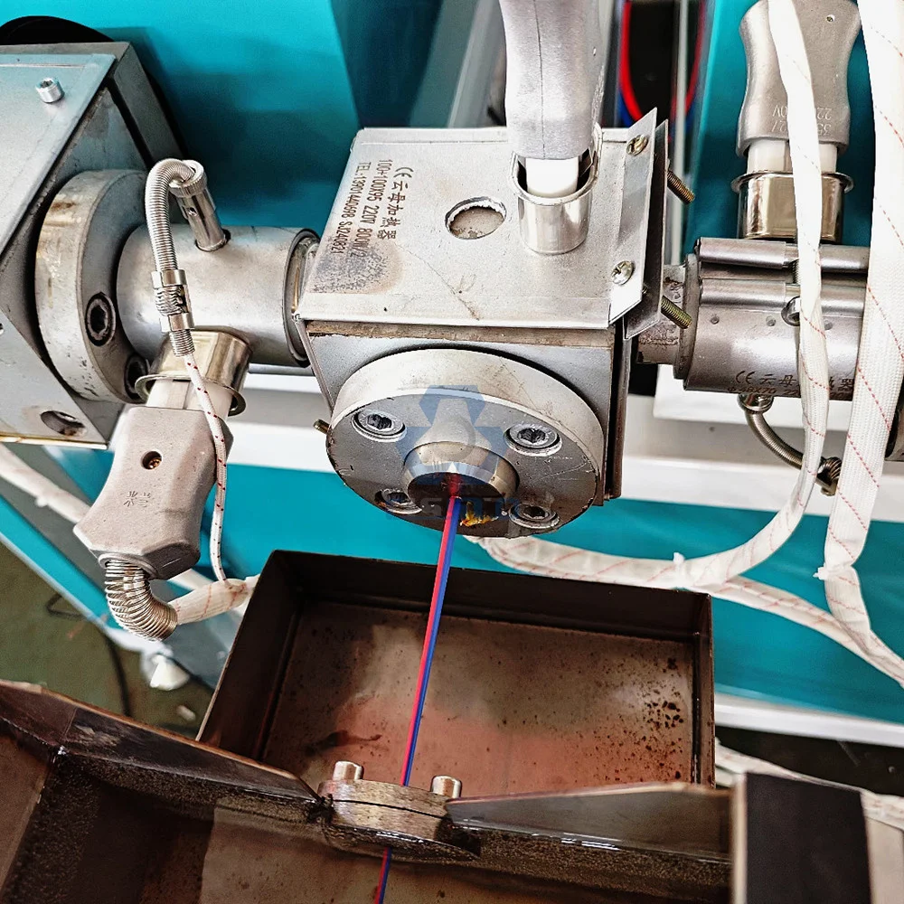 Mini máquina para fabricar filamentos de impresión 3D de laboratorio