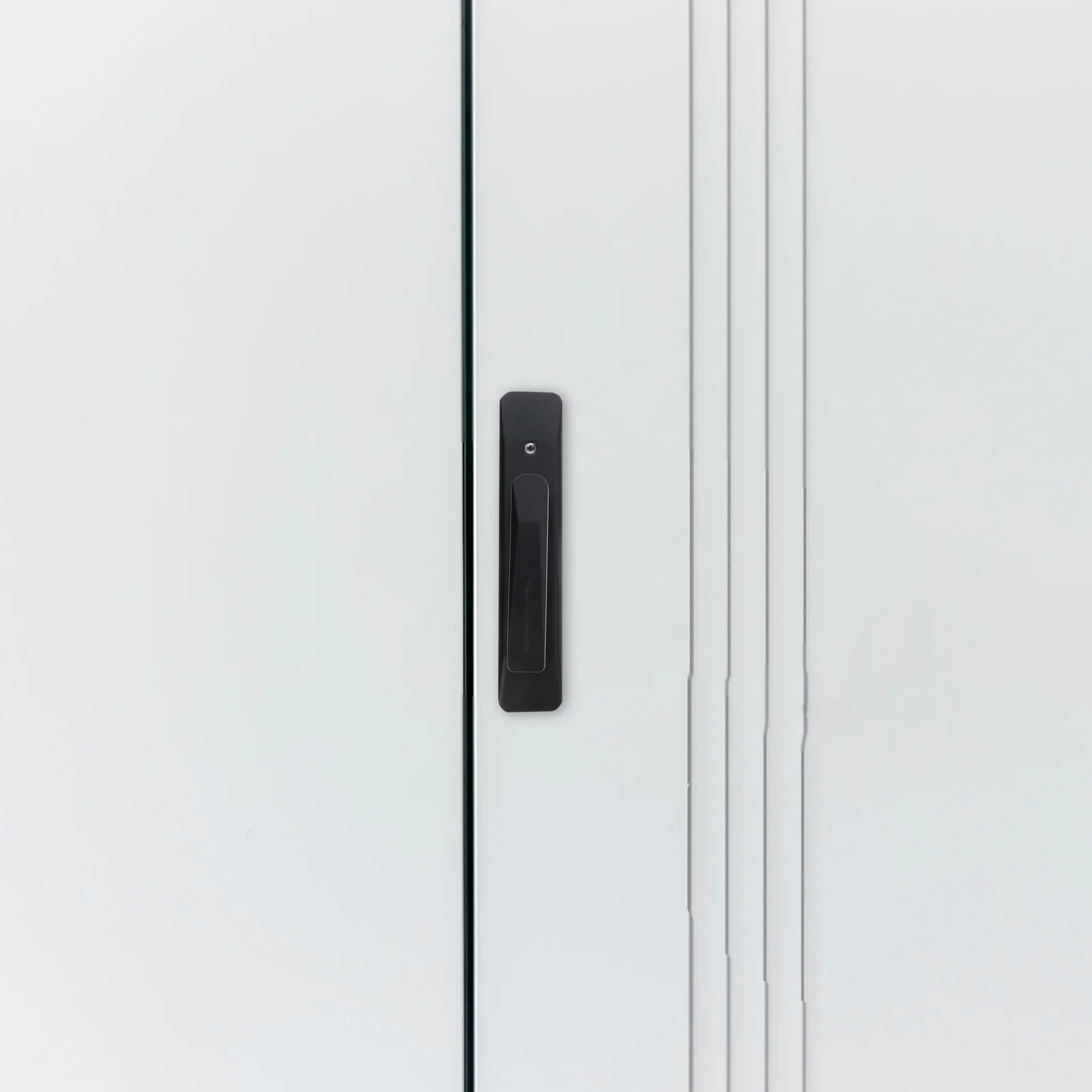 

Bathroom Lock Handle Black Heavy Duty Keyless Lever Door Handle For Indoor Privacy Matte Iron Construction Reversible Toilet