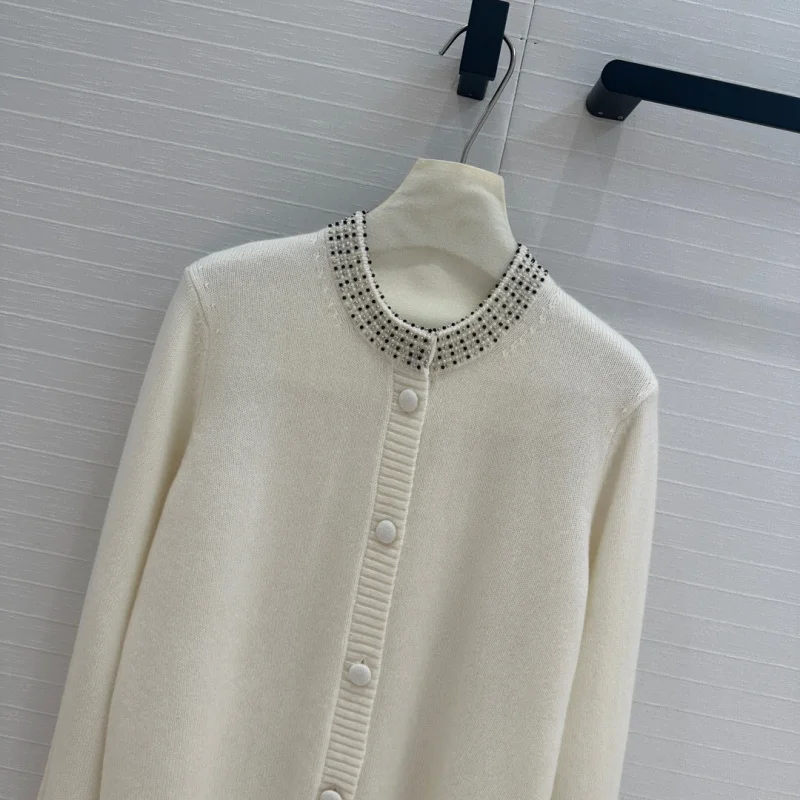 2024 Winter New Women's Sweater Fashionable, Exquisite, Versatile Solid Color Bead Embroidered Collar Cashmere Knitted Cardigan