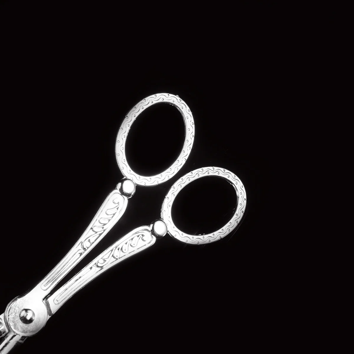 

Bread Tong Vintage Zinc Alloy Heavy Duty Kitchen Tongs For Cake Salad Buffet Food Serving Heat Resistant Rustproof