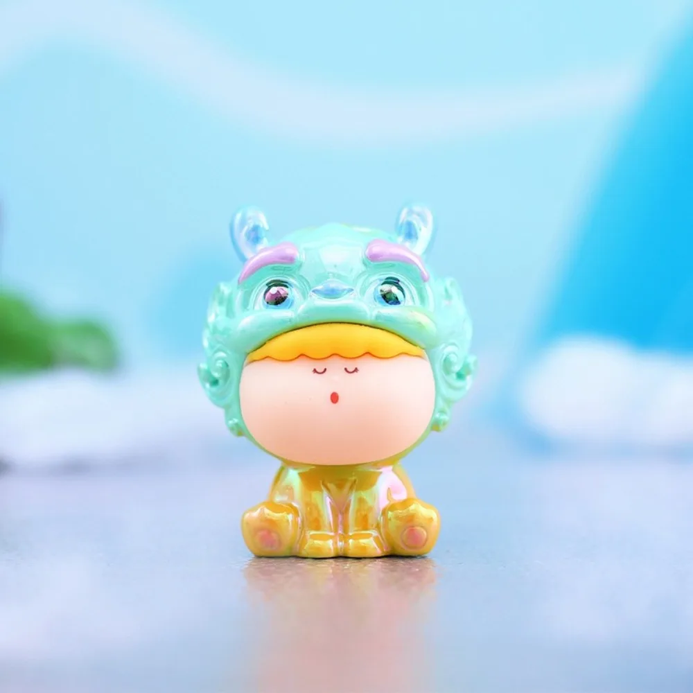 Caja ciega de la serie Mini Hug Kirin, bolsa sorpresa bonita de dibujos animados, decoración de escritorio, figura de Anime, regalos de Año Nuevo, 1 ud./12 Uds.