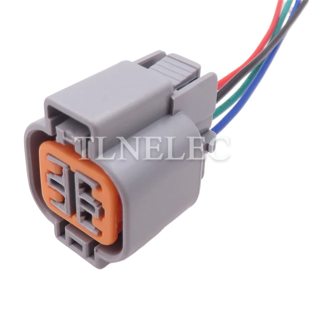 4 دبوس طريقة سيارة سلك تسخير المقبس مع أسلاك السيارات موصلات طرفية الأسلاك PB625-04127 PB621-04120 HN025-04027