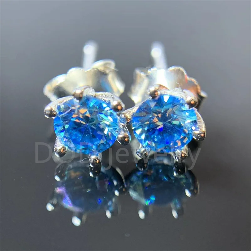 

Bright Blue Moissanite Earrings for Women 925 Sterling Silver Plated 18K Gold Earrings Fashion Wedding Diamond Gift for Jewelry