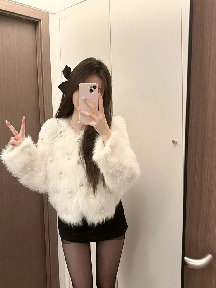 Faux Fur Short Coat Women's Elegant Lady Style White Outerwear Autumn Winter Fashion Commute Loose Fit Diamond Embellished