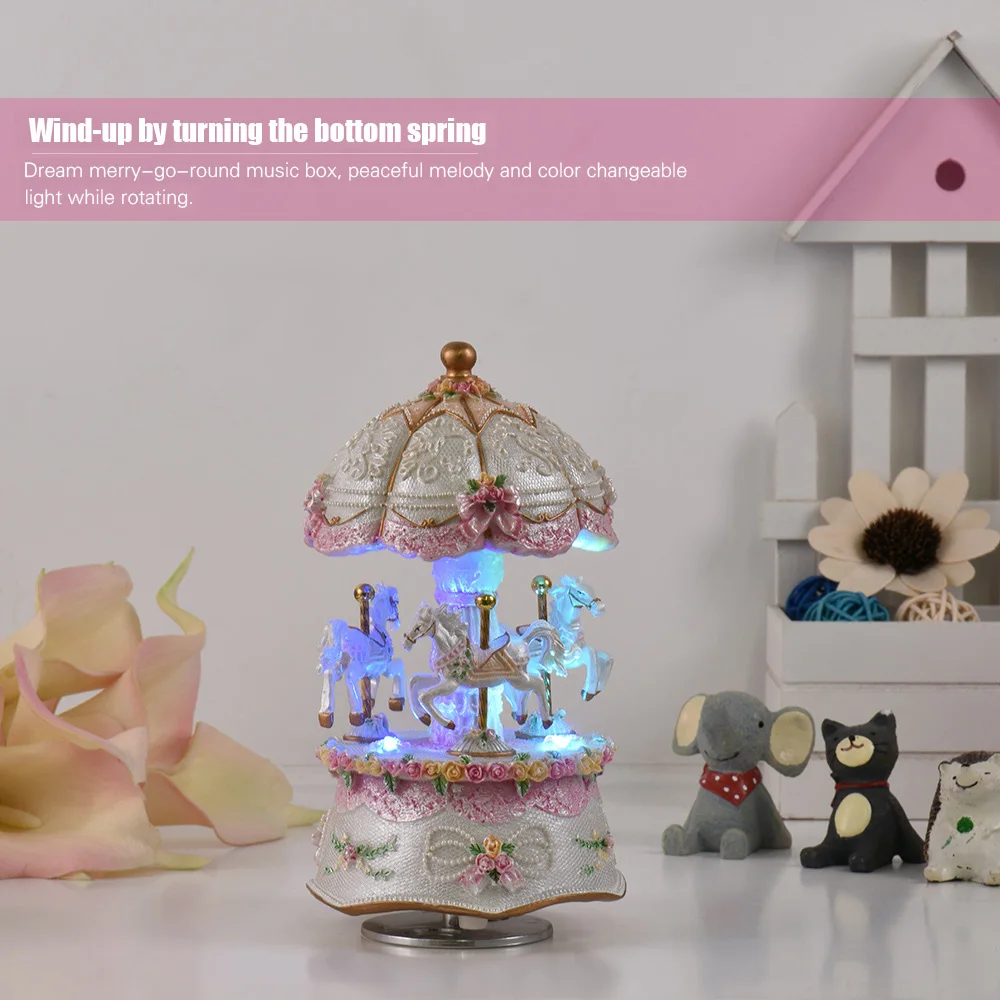 Luxury Dream 3-Horse Rotating Carousel Merry-go-round Windup Music Carousel with Colorful Color Changing LED Luminous Light