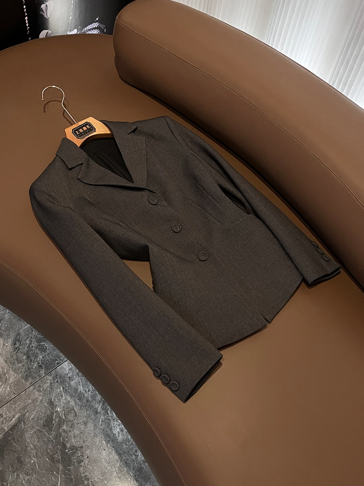 

Slim Fit Double Breasted Profional Jaet Long Sve Women's Suit Spring 2026 High End Feel Polyester Fiber Breathable