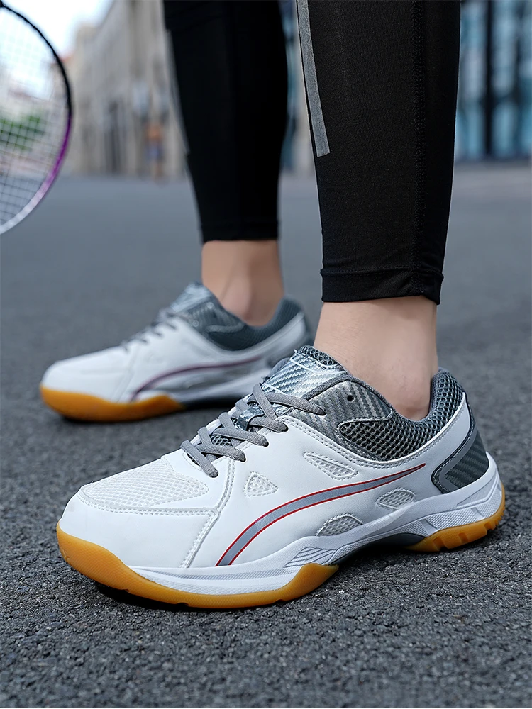 Mens Professional Badminton Shoes Tennis Sneakers for Training Volleyball Indoor Outdoor Table tennis Women Breathable Sports