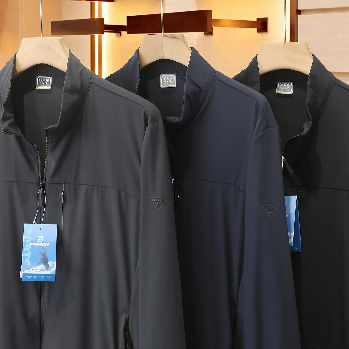 United States, urban outdoor men's spring and summer thin and cool sunscreen skin clothing jacket stand-up collar jacket