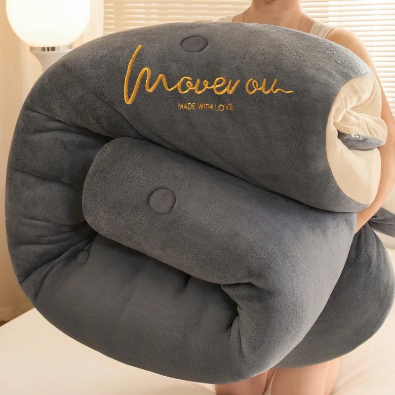 لحاف شتوي جديد مطرز بلون مزدوج لعام 2025 من الصوف والحليب دافئ وسميك لحاف الربيع والخريف