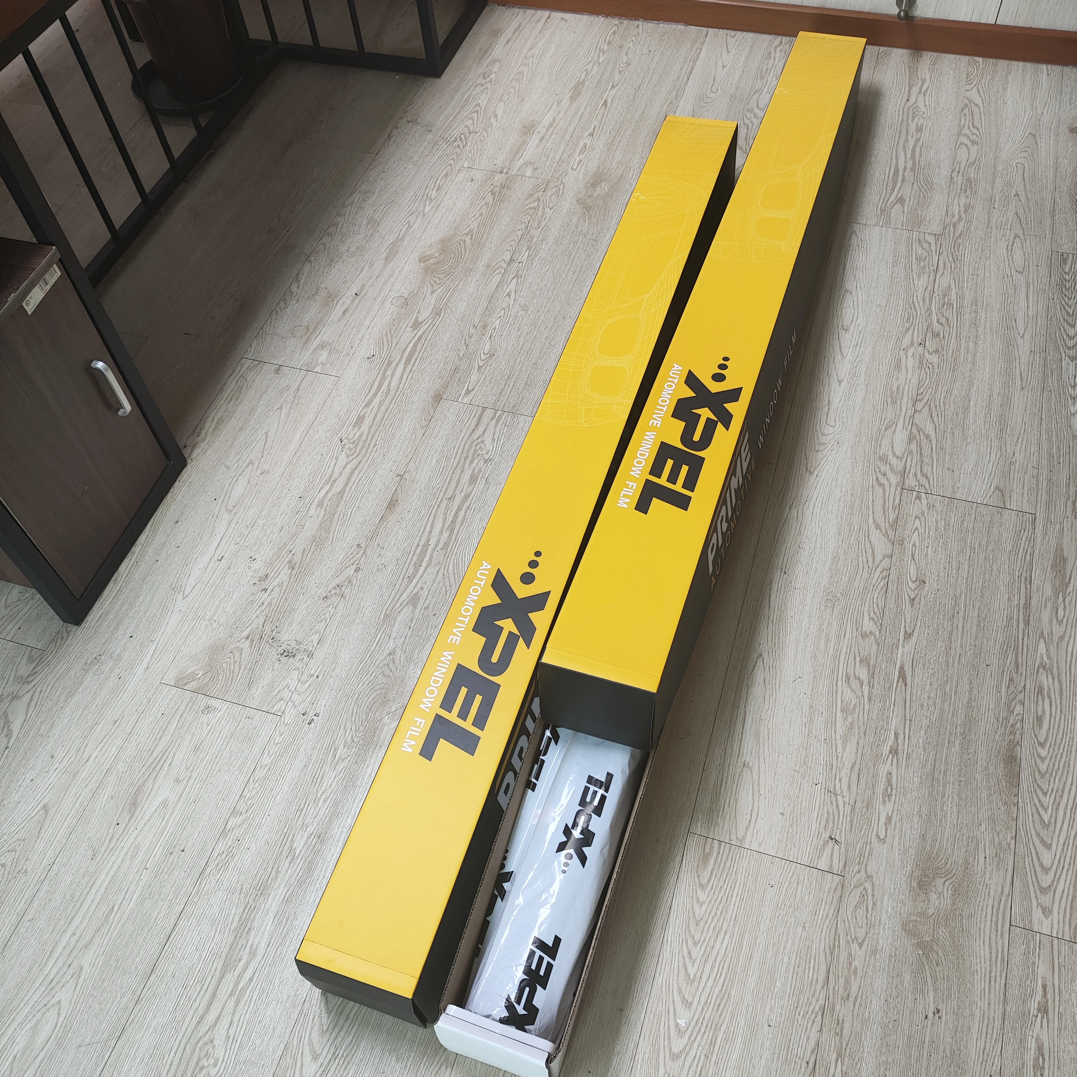 

XPEL XP35 35% VLT Nano Ceramic PET Film 99.9% UV Cut 99.2% IRR Heat Blocking Rear Glass and Residential Windows