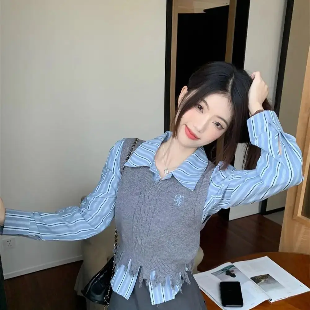 Hot Sales New Design Women Cute Sweet Design A Knitted Vest With Holes Tassels Style Girls Patchwork Striped Tops Two Piece Set