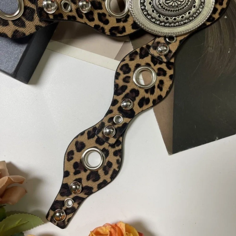 Cintura con rivetti da donna vintage alla moda Cintura in pelle leopardata Y2k Cintura gotica Harajuku Abito Jeans Cintura Streetwear