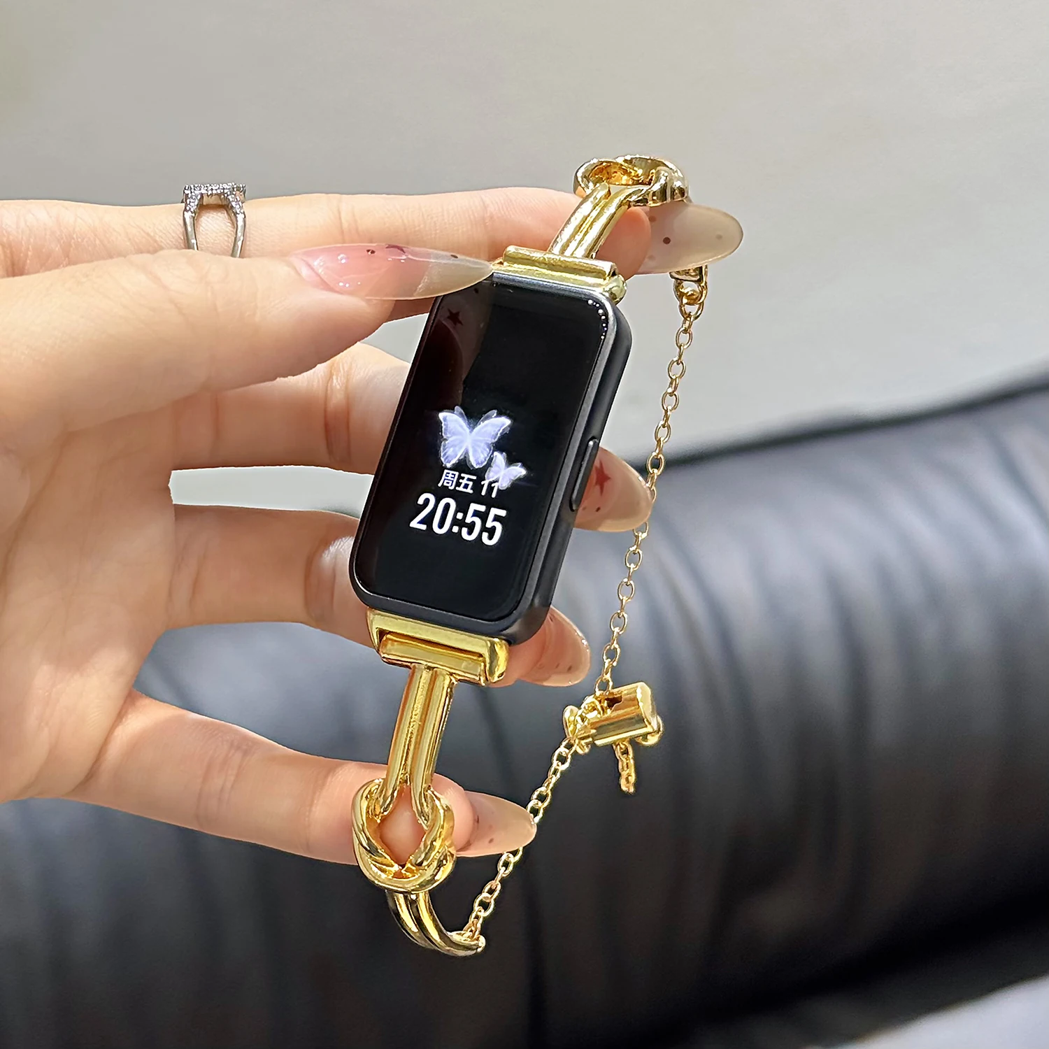 

Браслет-кнопка, металлический ремешок для Huawei Band 8/9/10 Fit3/4 GT4/5 41 46 мм, легкий роскошный женский ремешок для часов 18/20/22 мм, универсальный