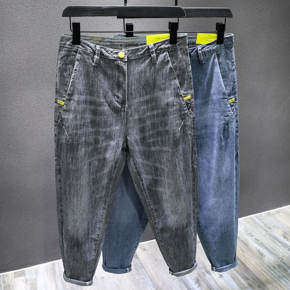

Spring Autumn Men's Slim Fit Harlan Jeans Elastic Cotton Denim mid Waist Zipper Casual Style Japanese Retro Washed Process