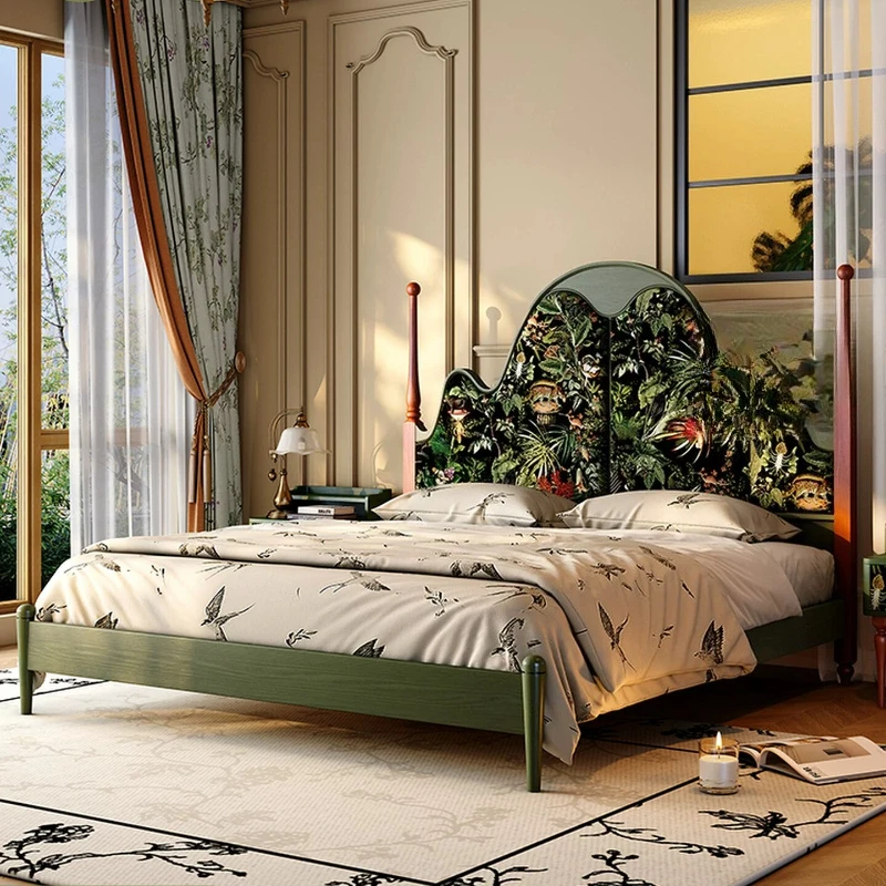 French retro solid wood bed Superior master bedroom French medium and ancient wind bed Patterned cloth Soft bag Double bed