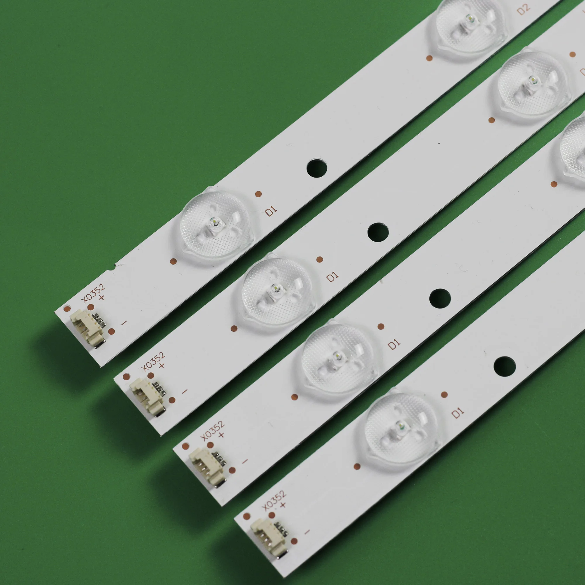 

Лента светодиодной подсветки LED40D11-ZC14-01(C) 02(C) 30340011207 30340011208 Для 40 дюймов MTV-4129LT2 LE40F3000W LT-40M640 LT-40M645