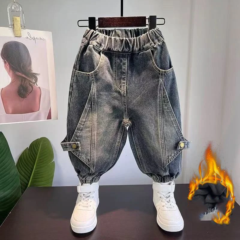 

Новые зимние джинсы для маленьких мальчиков, универсальные утепленные джинсовые штаны для маленьких мальчиков, корейские детские штаны-карго с эластичной резинкой на талии для маленьких мальчиков