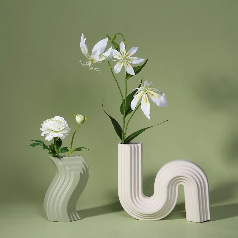 Nordic Style Ceramic Vase Decoration Modern Geometric Architectural Modeling Hotel Model Room Creative Soft Decoration