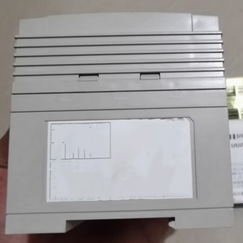 Original IDEC EB3C-R03AN Safety Relay Barrier 100-240VAC 3CH Intrinsic Safety Explosion-Proof In Stock Fast Shipping