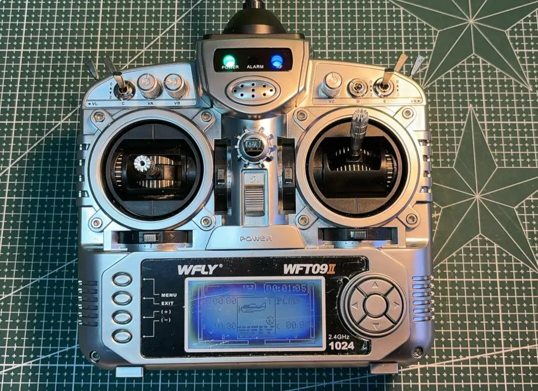 Used not new Remote Control with Screen Display Flaws WFT09S II SUPER RADIO CONTROL SYSTEM PCMS 4096 - Airplane, Gilder & Heli