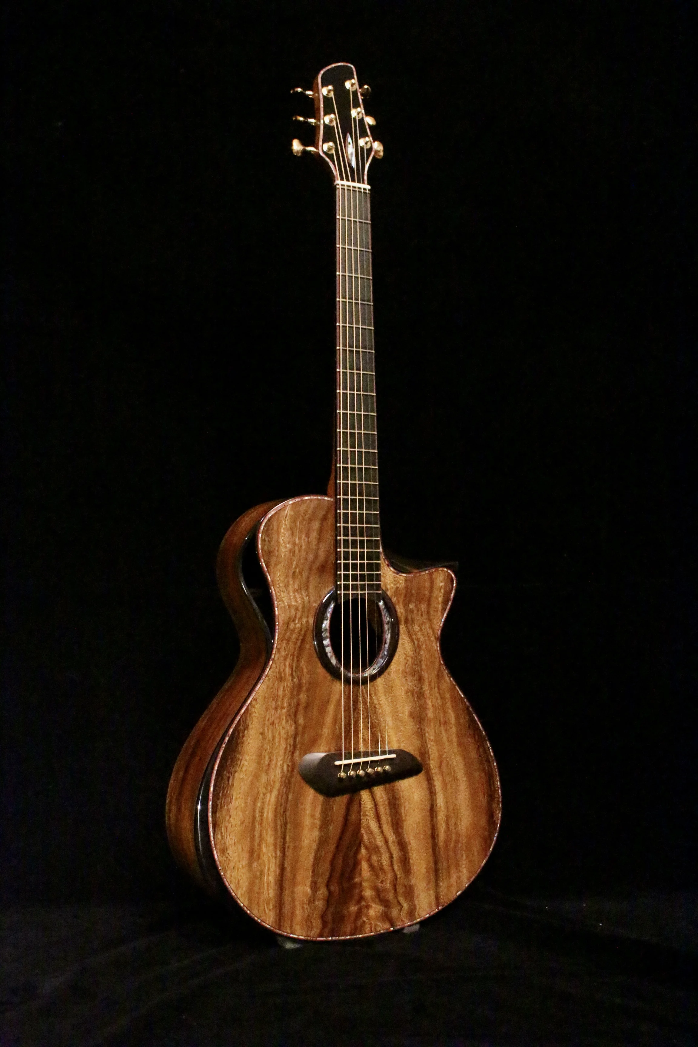 Dielian Master Luthier Custom All-Solid Rain Wood Acoustic Guitar Handmade with Premium for Optimal Sound Quality for Music