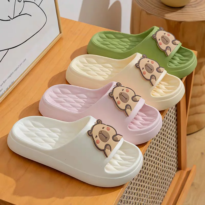 

Женские летние сандалии с мультяшным медведем, для улицы и дома, нескользящие, на толстой подошве, парные тапочки