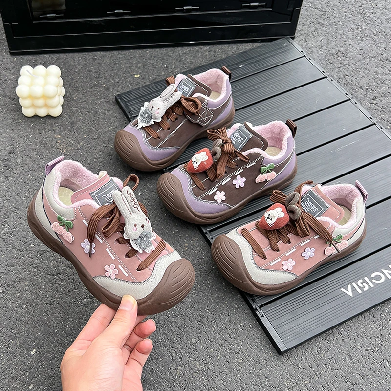 

2025 Children's Cotton Shoes Girls' Warm and Plush Snow Boots Winter Outerwear Anti Slip Thick Soled Boys' Baby Walking Shoes