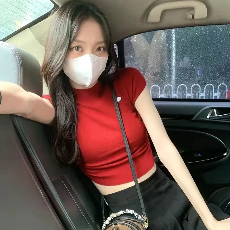 Korean Style Women's Red T-Shirt Short Sleeve Slim Fit Summer Top Shoulder Width Regular Bodycon Tee round Neck Commute Style