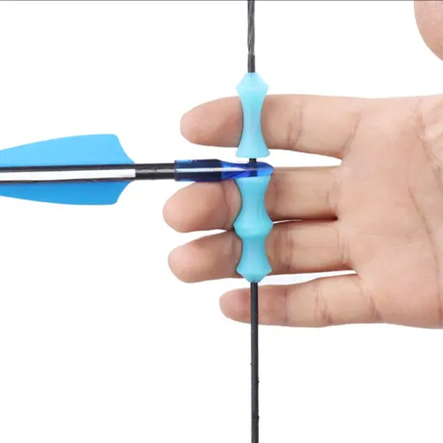 Imagen 2 del producto 3 unids/set tiro con arco Protector de dedo cuerda de arco pestaña protectora de dedo para arco recurvo liberación de dedo de silicona Protector de dedo accesorio de engranaje