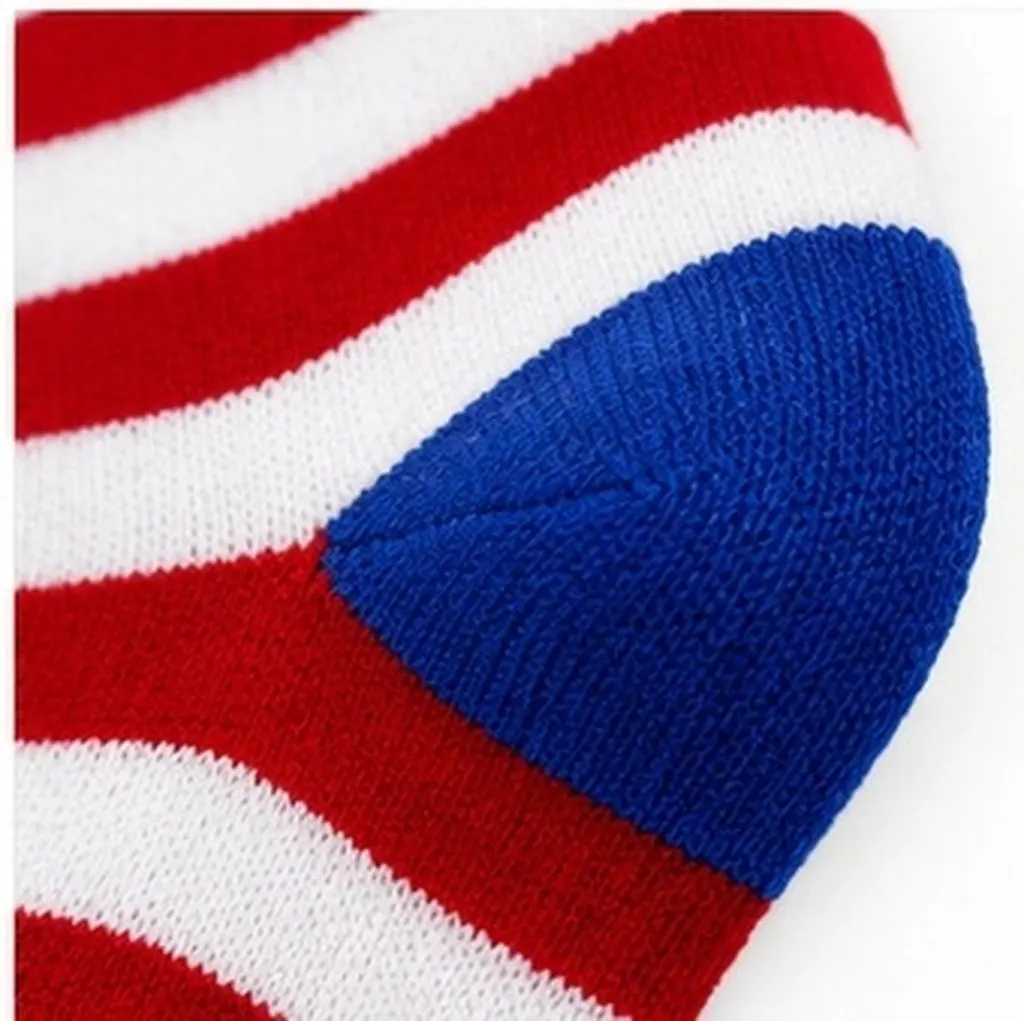 1Pair Usa Patriotic Socks Men American Flag Striped Midcalf Socks for 4Th July Celebrations Sports Outdoor Activities Comfort