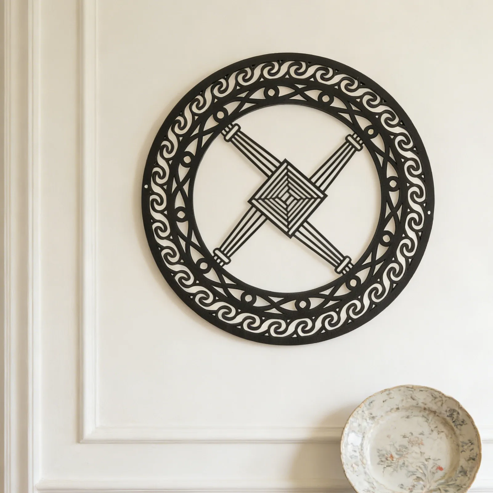 Wooden Irish Knot Wall Hanging Rustic Carved Cross Round Sign Nordic Wall Decor Spiritual Blessing for Living Room Entryway
