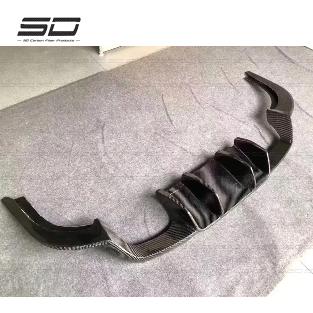 High Quality Dry Carbon Fiber Body Kit V style Rear Bumper Diffuser Lip For   M2 M2C