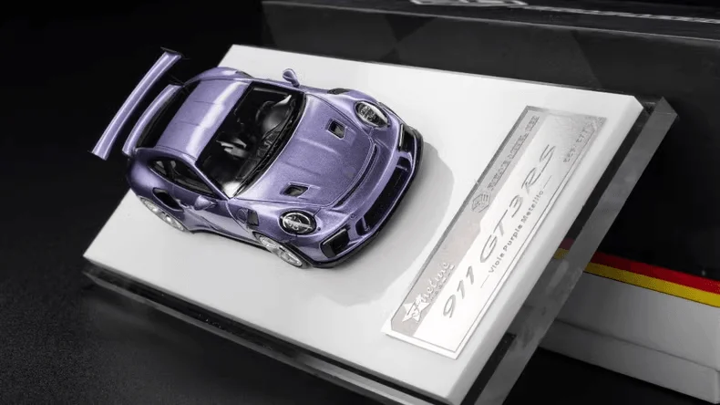

Fuelme 1:64 911.2 GT3 RS Ice Purple Limited resin simulation car model