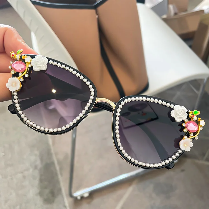 

Trendy Flower Sunglasses DIY Women's Fashion Cat Glasses Street Shot Decorative Sunglasses