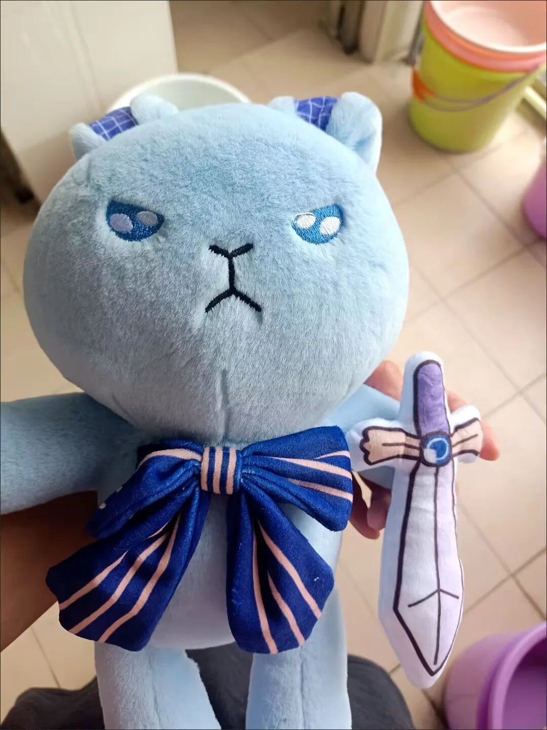 Anime Nu: Carnival Edmond lindo conejo Caballero muñeco de peluche de algodón Plushie 40CM juguete almohada Cosplay relleno de algodón regalo de Navidad