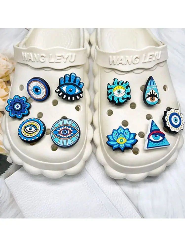 Nouveauté PVC mauvais yeux breloques de chaussure pour Crocs accessoires broche décoration chaussure Bracelet Bracelet bricolage femmes Adlut fête cadeau