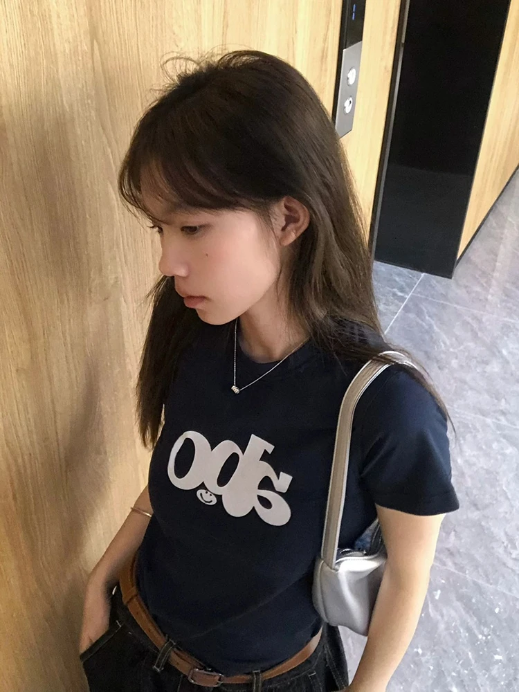 تي شيرت نسائي صيفي بقصة ضيقة، تصميم أمريكي عتيق، نمط إبداعي، مقاس صغير