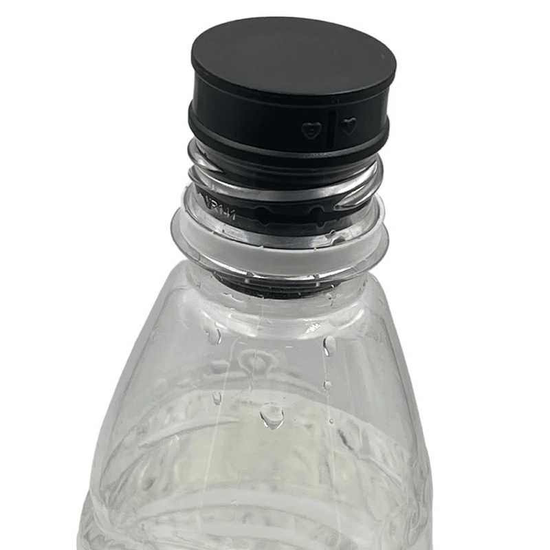 Durable Toilet Bidet Portable Travel Bidet Cap Ultralight Water Bottle Hygiene Attachment For Hiking Or Camping - view 3