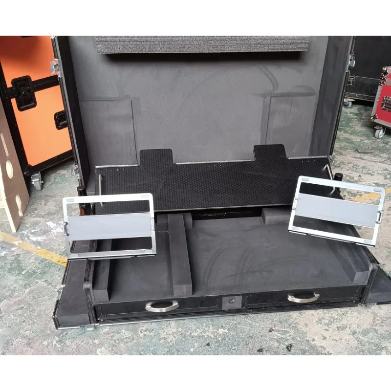 Customized Flight Case for GMA3 on PC and Command Wing and Fader Wing Dual Flight Road Case