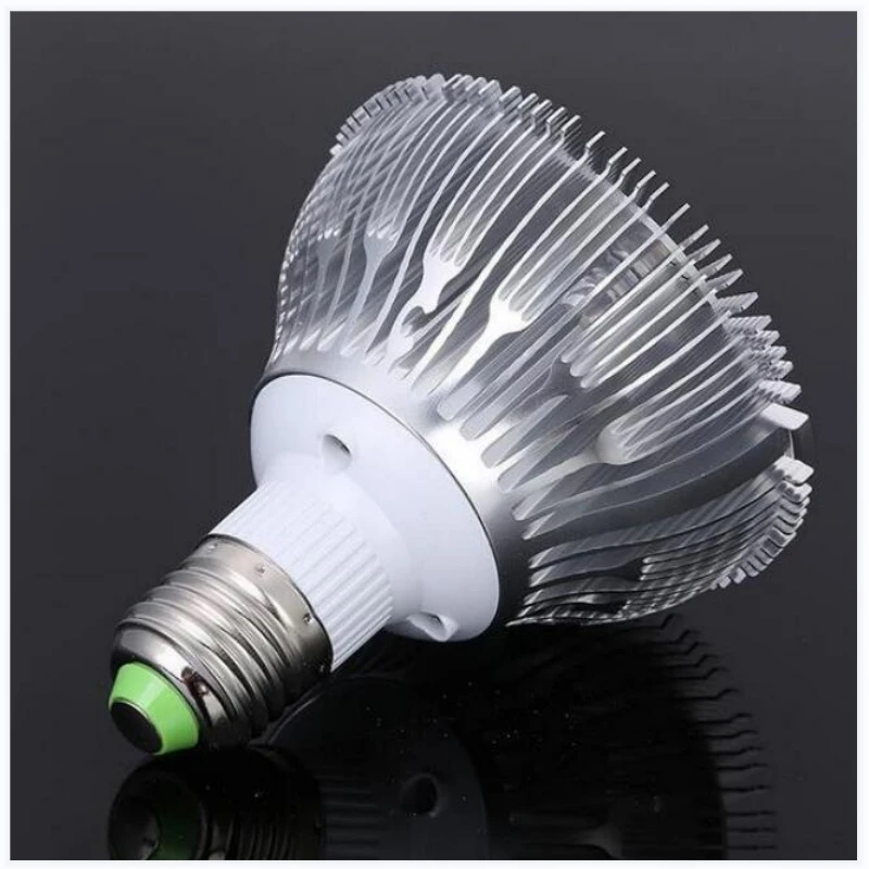 Free shipping High quality 2 years warranty 85V-240V E27 White/ Warm white /Cool white 7X1W 7W led spotlight/PAR30 LED light