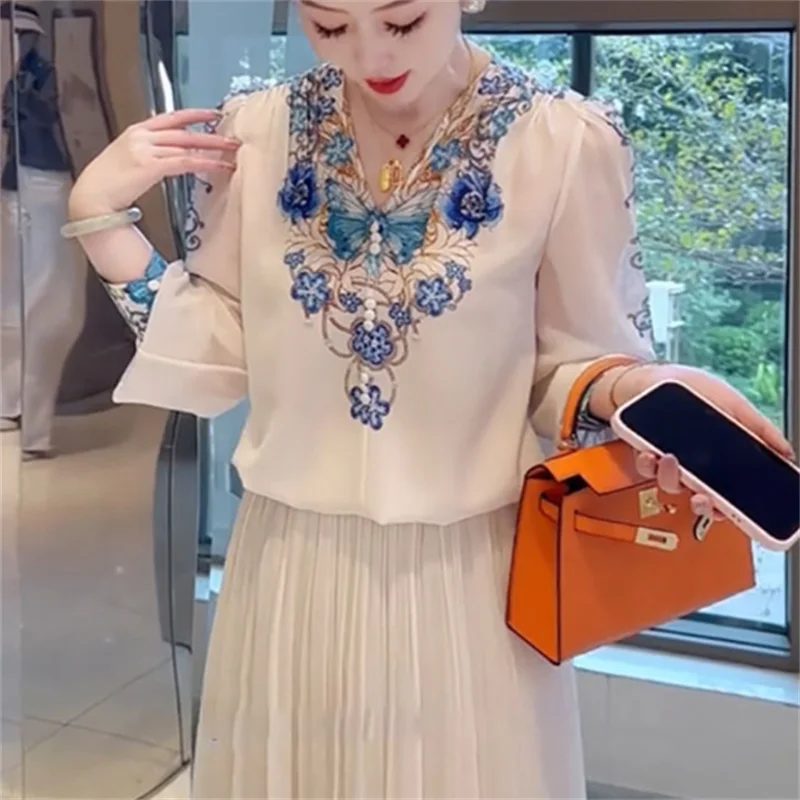 

Retro Printed Blouses For Women Shirt Butterfly V-neck Pullover Lantern Sleeve Shirt Leisure Summer Woman Clothes Shirts