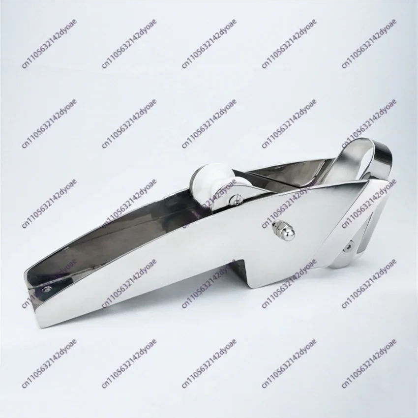 Boat Bow Anchor Roller 316 Stainless Steel Anchor Rack Marine Hardware 7.5-15kg Inclined Bottom Steel Plate Anchor Bracket