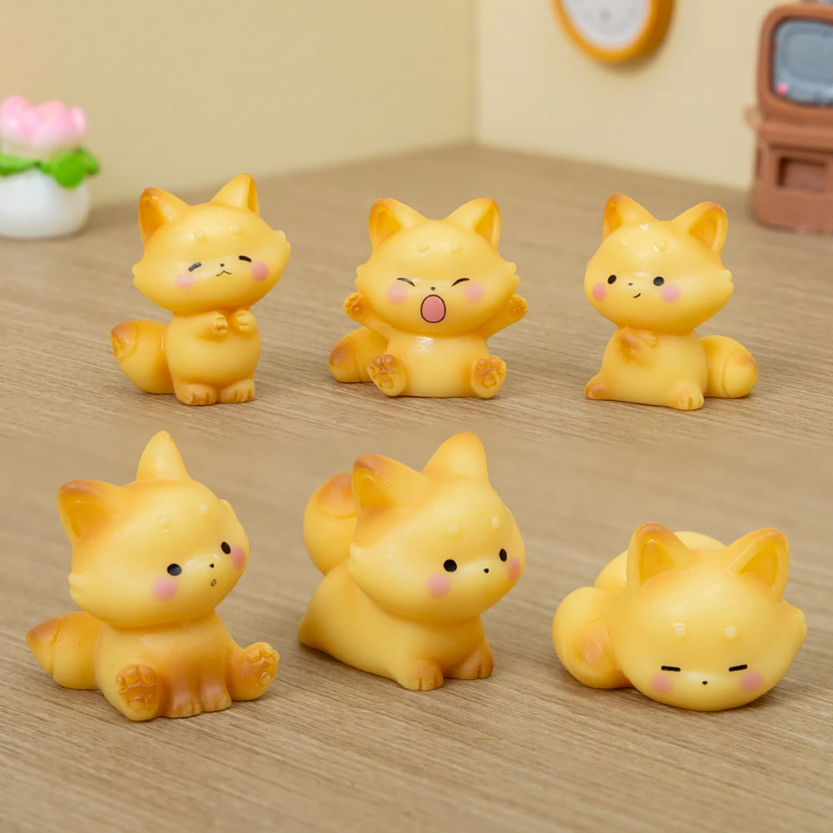 6PCS Micro landscape cute little fox resin DIY craft decoration ornaments for home and car, high-end sense, niche/2026