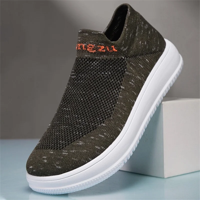 

Men's Sneakers Fashion Slip on Sock Shoes New Wide Toe Box Casual Shoes for Women Breathable Laofers Flats Unisex Walking Shoes