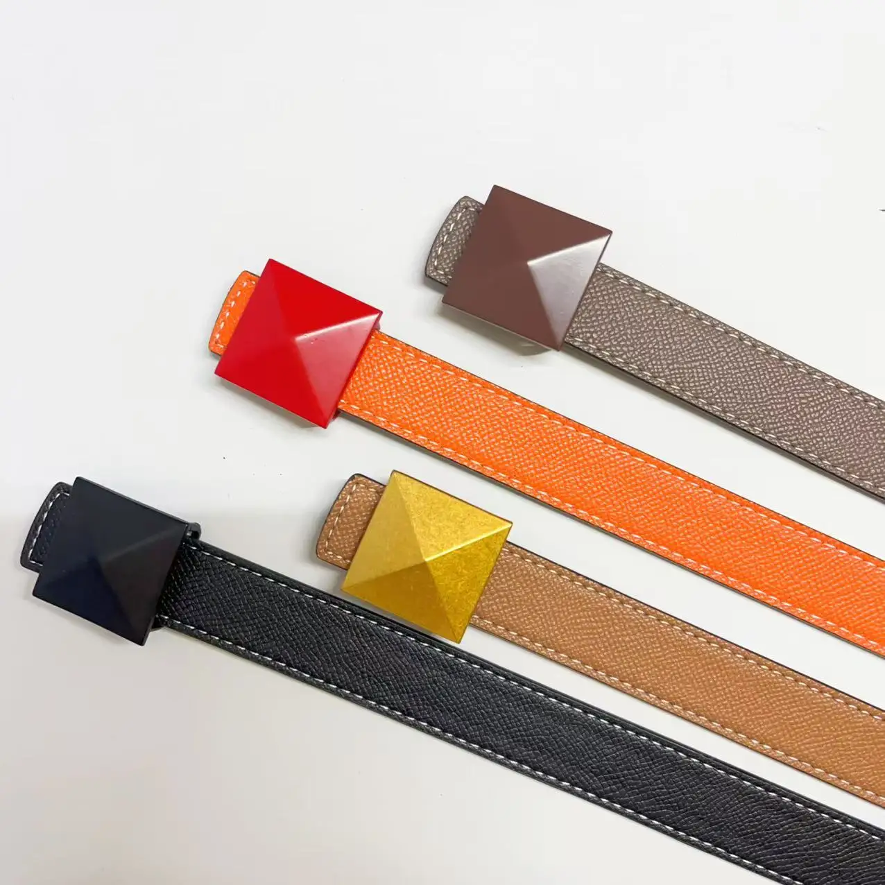 Women's Fashion Genuine Leather Belt High Quality Gold Buckl