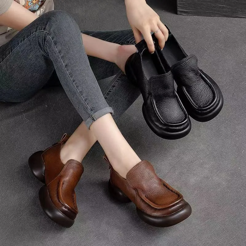 

2025 Hot Seller New Soft Soled Shallow Mouth Le Fu Shoes for Women Fashionable and Simple Single Shos One Step Stepping Mom Shoe