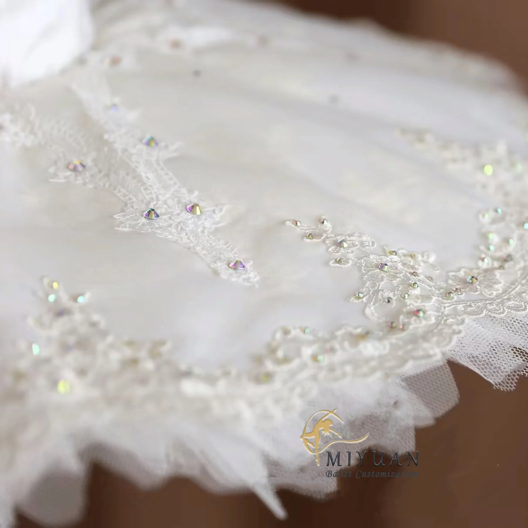 New high-end custom white tutu private custom adult and children professional ballet performance clothing