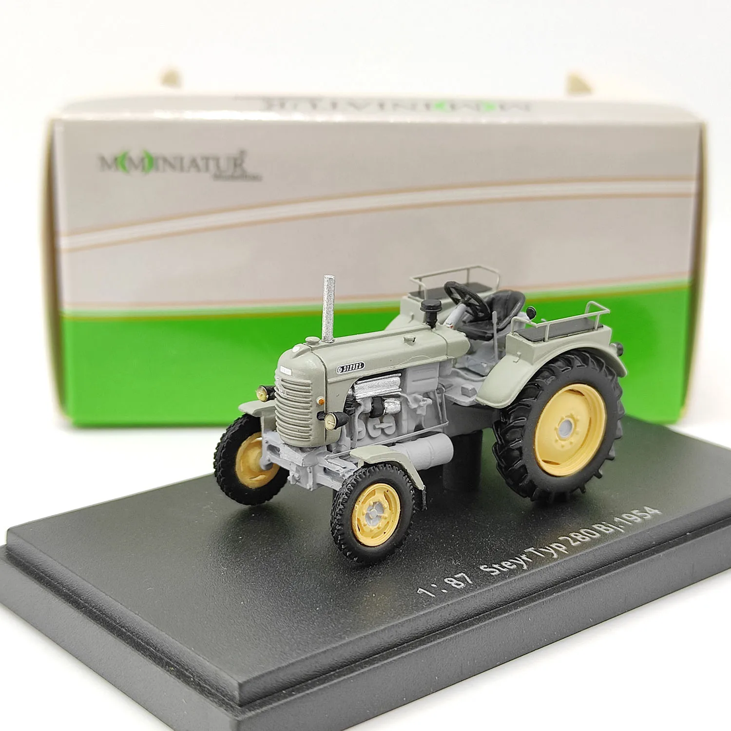 

MINIATUR 1:87 Scale Steyr 280 BJ.1954 Agricultural Tractor Resin Model Collectible Toy Gift Souvenir Display Ornament