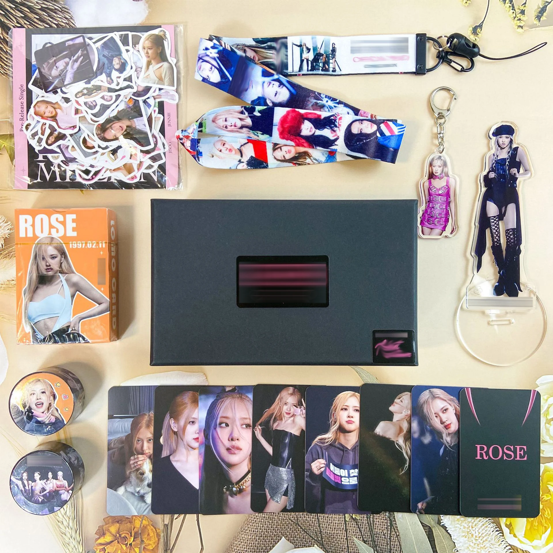 Gifts Set Kpop Album Photocards JISOO JENNIE LISA ROSE Collectible LOMO Card Set Stickers Standing Plate Fans Collection