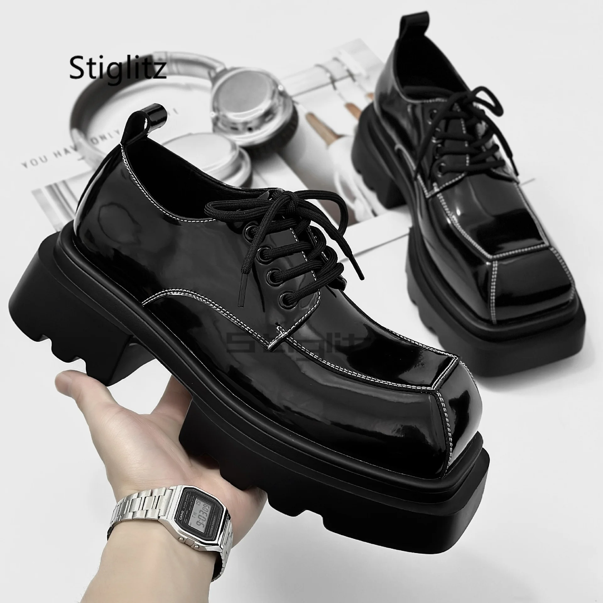 Scarpe da uomo in pelle con punta quadrata nera Cucito con lacci Scarpe derby con plateau basso Scarpe casual formali per pendolari stile britannico